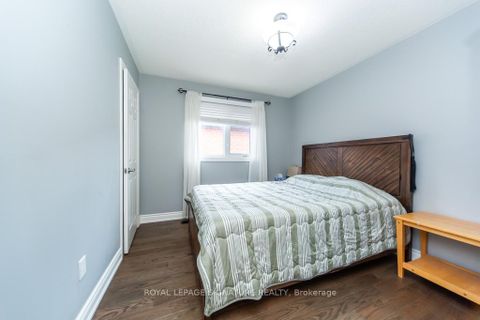 Photo 36 at 154 Oliver Lane, Maple, Vaughan