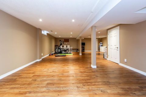 Photo 42 at 154 Oliver Lane, Maple, Vaughan