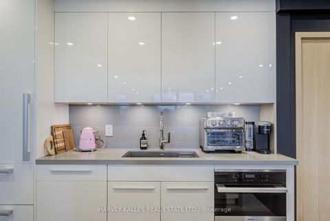 Photo 10 at 503 - 350 Lonsdale Road, Forest Hill South, Toronto