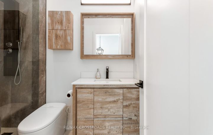 Photo 28 at 10 Hamstead Avenue, Lumsden, Toronto