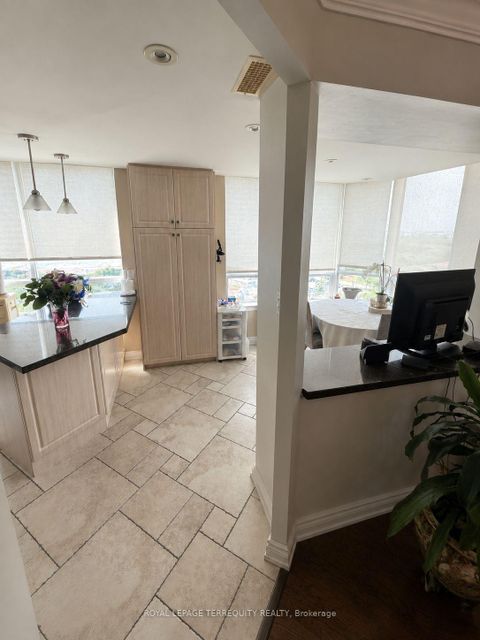 Photo 8 at 1011 - 1101 Steeles Avenue W, Branson, Toronto