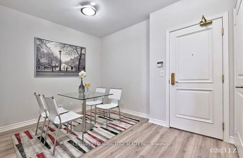 Photo 9 at 911 - 9225 Jane Street, Maple, Vaughan