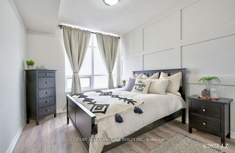 Photo 15 at 911 - 9225 Jane Street, Maple, Vaughan