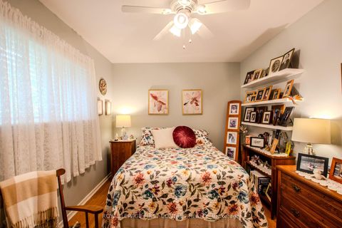 Photo 14 at 27 Tower Crescent, Allandale Heights, Barrie