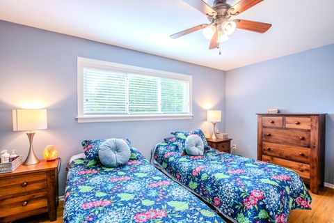 Photo 16 at 27 Tower Crescent, Allandale Heights, Barrie