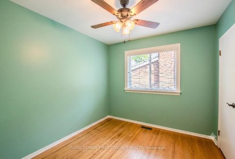 Photo 17 at 27 Tower Crescent, Allandale Heights, Barrie