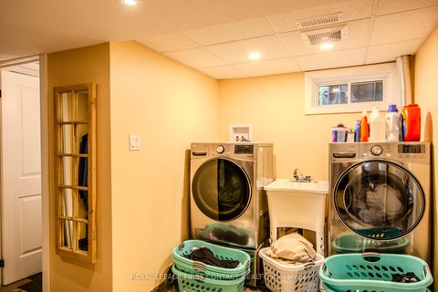 Photo 21 at 27 Tower Crescent, Allandale Heights, Barrie