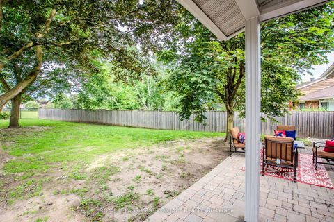 Photo 24 at 27 Tower Crescent, Allandale Heights, Barrie