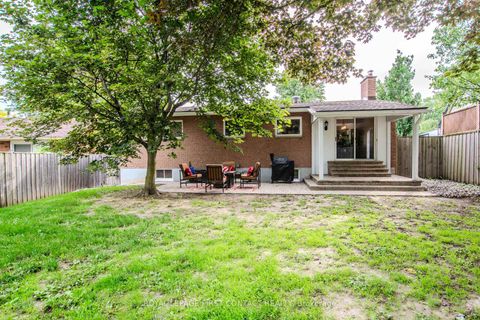 Photo 30 at 27 Tower Crescent, Allandale Heights, Barrie