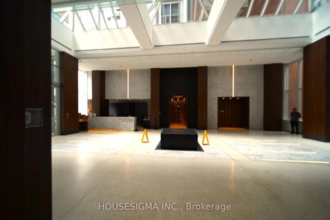 Photo 21 at 222 - 270 Wellington St Street W, Waterfront Communities C1, Toronto