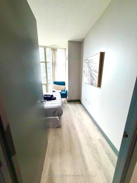 Photo 5 at 1601 - 35 Mariner Terrace, Waterfront Communities C1, Toronto