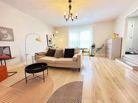 Photo 4 at 94 Prospect Street, Central Newmarket, Newmarket
