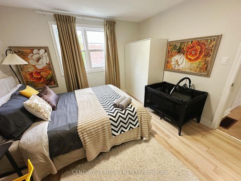 Photo 9 at 94 Prospect Street, Central Newmarket, Newmarket