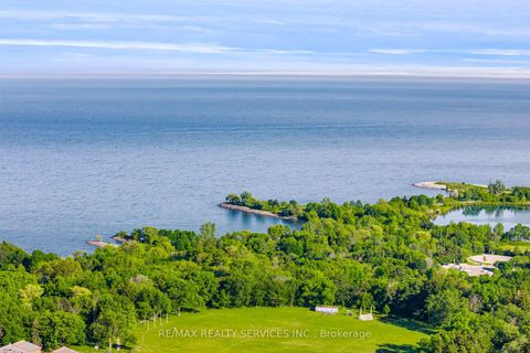 Photo 2 at 30 Elder Avenue, Long Branch, Toronto