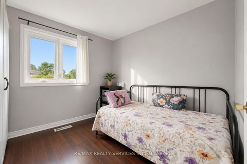 Photo 15 at 30 Elder Avenue, Long Branch, Toronto
