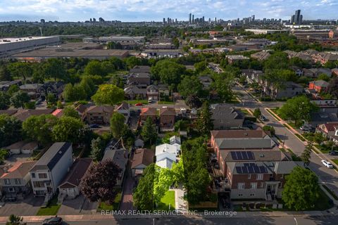 Photo 31 at 30 Elder Avenue, Long Branch, Toronto