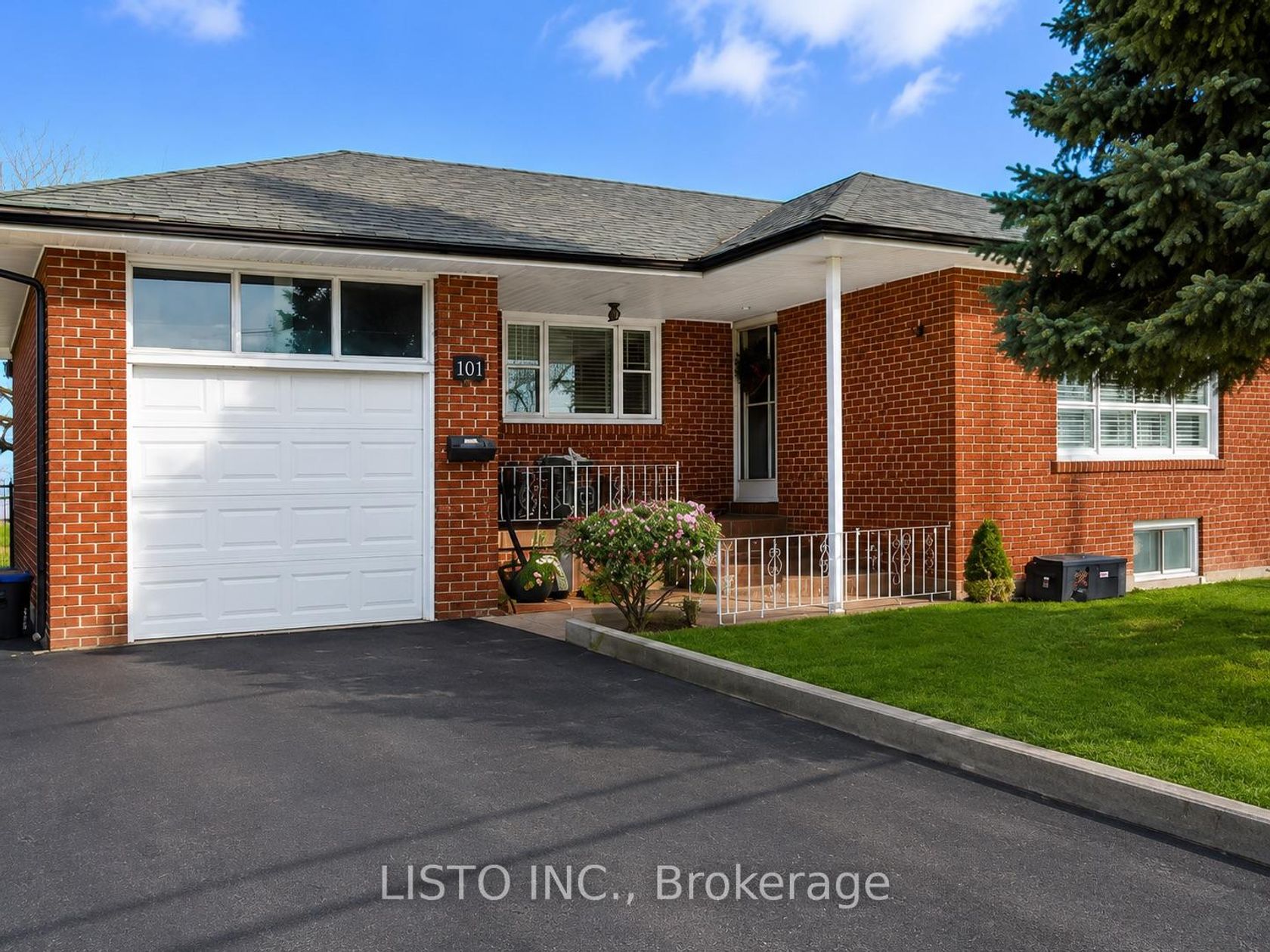 20 Tilbury Drive, CFB, Toronto 