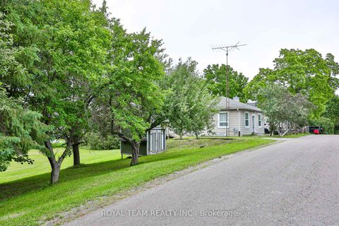 Photo 1 at 106 Centre Street, Schomberg, King