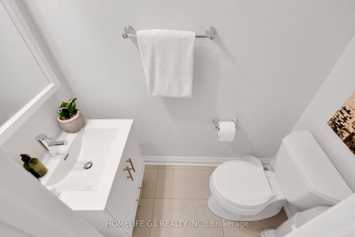 Photo 19 at 4044 Channing Crescent, GO Glenorchy, Oakville