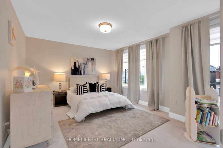 Photo 25 at 4044 Channing Crescent, GO Glenorchy, Oakville