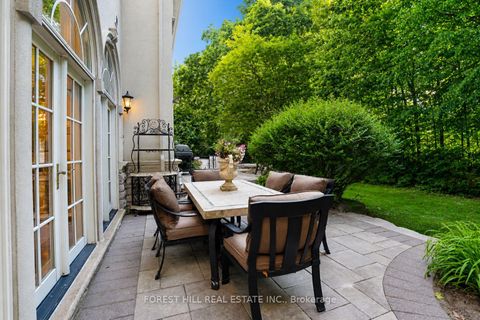 Photo 42 at 160 Renaissance Court, Beverley Glen, Vaughan