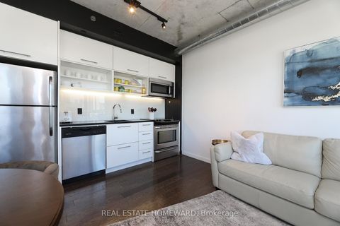 Photo 5 at 603 - 51 Trolley Crescent, Moss Park, Toronto