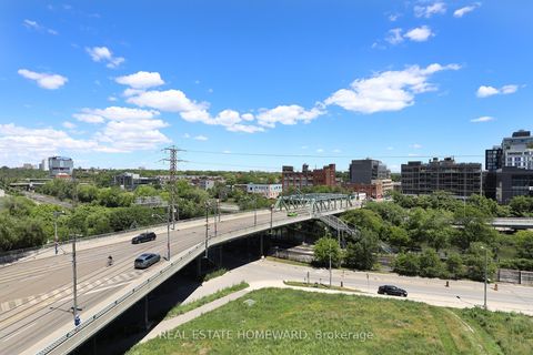 Photo 14 at 603 - 51 Trolley Crescent, Moss Park, Toronto