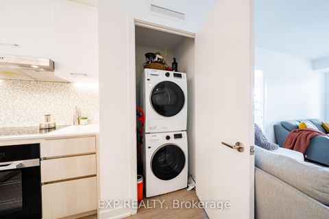 Photo 34 at 235 - 8188 Yonge Street, Uplands, Vaughan