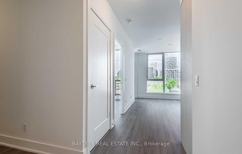 Photo 5 at 518 - 1 Belsize Drive, Eglinton, Toronto