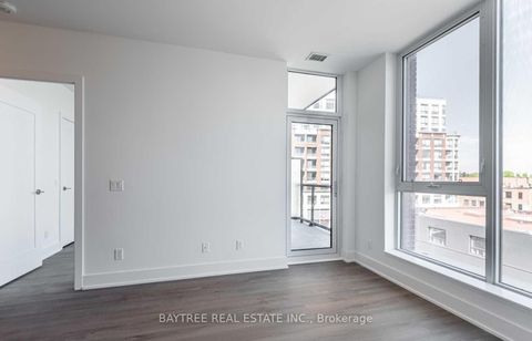 Photo 8 at 518 - 1 Belsize Drive, Eglinton, Toronto