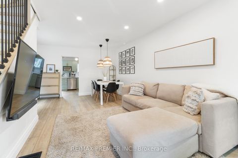 Photo 6 at 224 John Street, Weston, Toronto