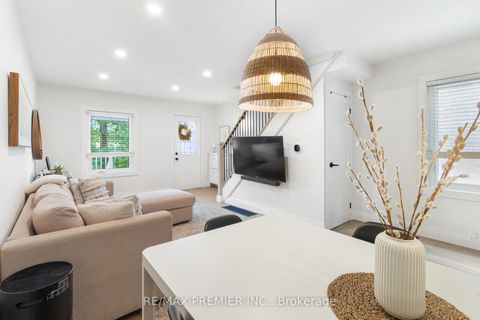 Photo 8 at 224 John Street, Weston, Toronto