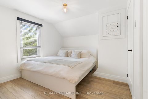Photo 17 at 224 John Street, Weston, Toronto