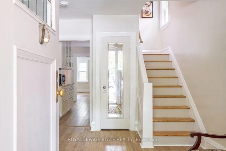 Photo 3 at 11 Dromore Crescent, Westdale, Hamilton