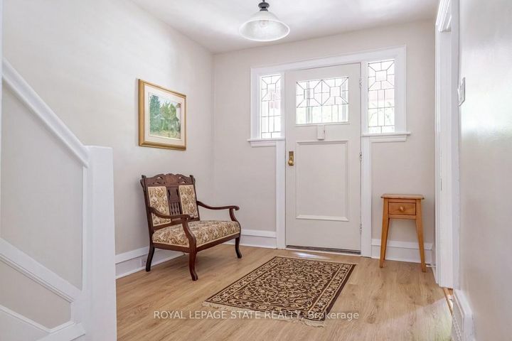 Photo 4 at 11 Dromore Crescent, Westdale, Hamilton
