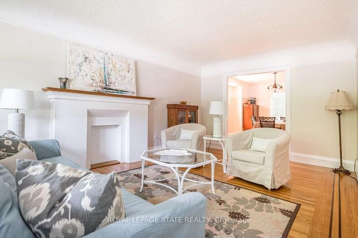 Photo 6 at 11 Dromore Crescent, Westdale, Hamilton