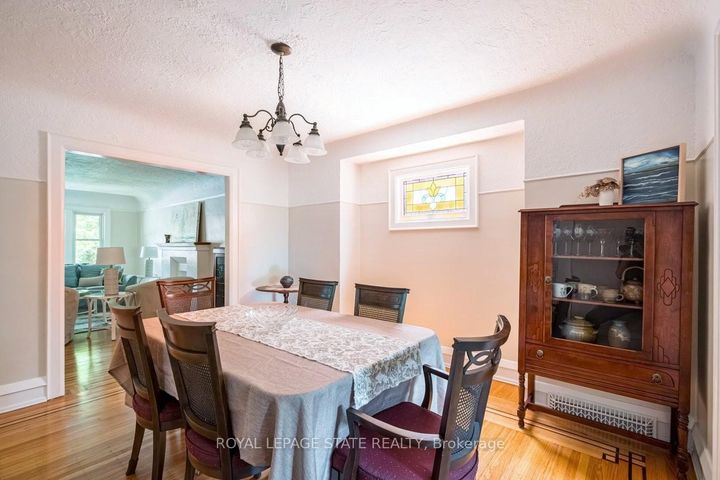 Photo 7 at 11 Dromore Crescent, Westdale, Hamilton