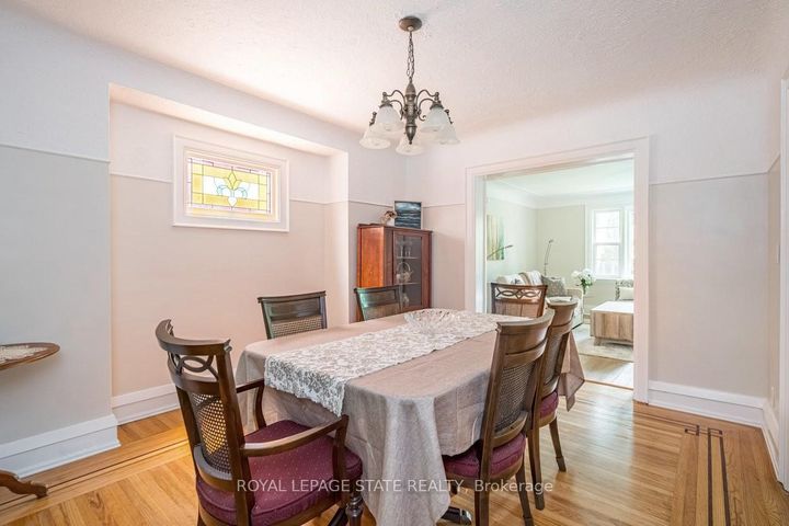 Photo 8 at 11 Dromore Crescent, Westdale, Hamilton