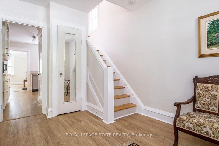 Photo 20 at 11 Dromore Crescent, Westdale, Hamilton