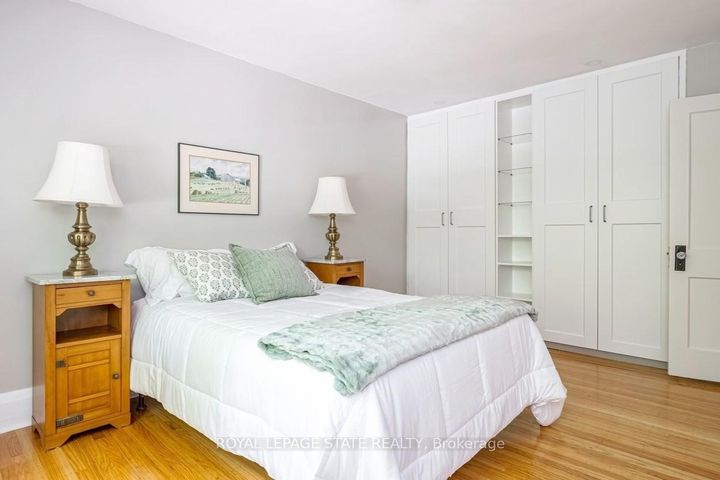 Photo 23 at 11 Dromore Crescent, Westdale, Hamilton