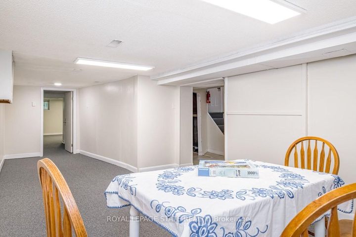 Photo 33 at 11 Dromore Crescent, Westdale, Hamilton