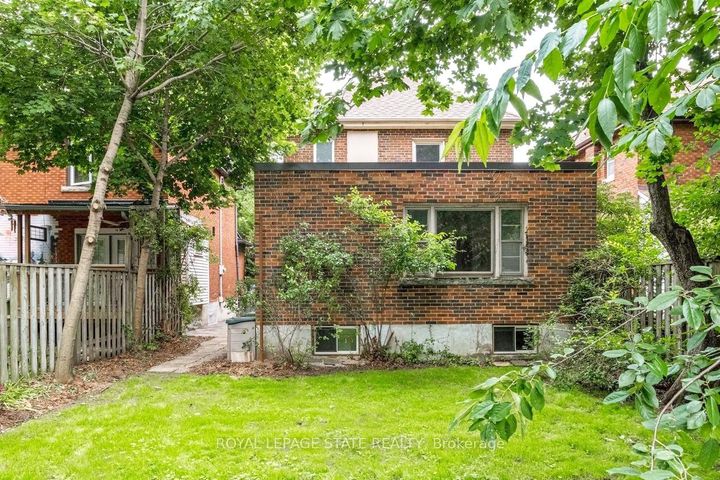 Photo 38 at 11 Dromore Crescent, Westdale, Hamilton