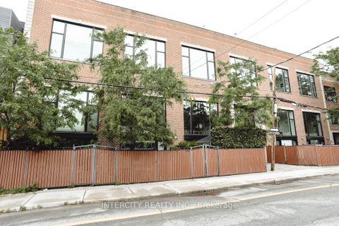 Photo 1 at 208 - 676 Richmond Street W, Niagara, Toronto