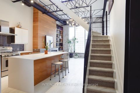 Photo 4 at 208 - 676 Richmond Street W, Niagara, Toronto