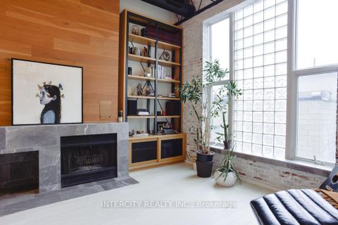 Photo 9 at 208 - 676 Richmond Street W, Niagara, Toronto