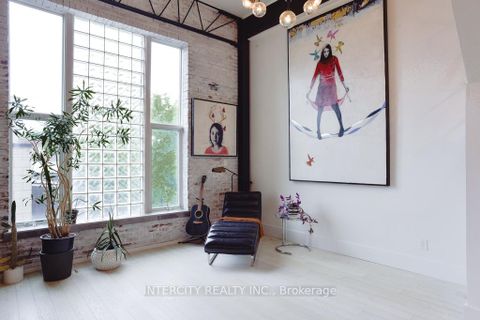 Photo 10 at 208 - 676 Richmond Street W, Niagara, Toronto