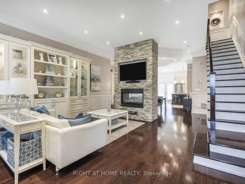 Photo 4 at 64 Brock Avenue, Roncesvalles, Toronto