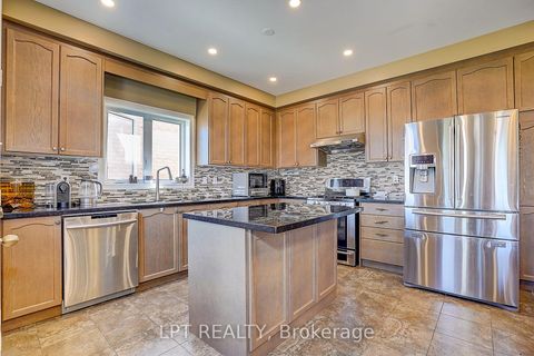 Photo 11 at 1168 McTavish Drive, Wyndham, Newmarket