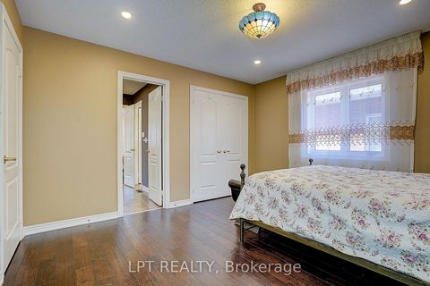 Photo 24 at 1168 McTavish Drive, Wyndham, Newmarket