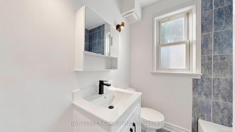 Photo 9 at 26 Innismore Crescent, Maryvale, Toronto